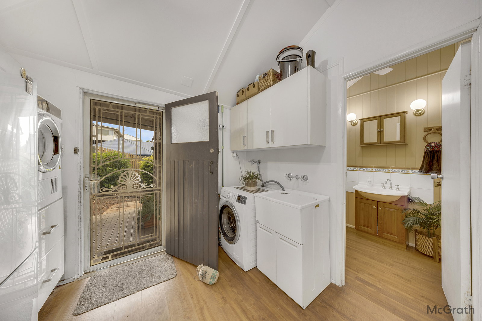 38 Auckland Street, Gladstone Central  QLD  4680