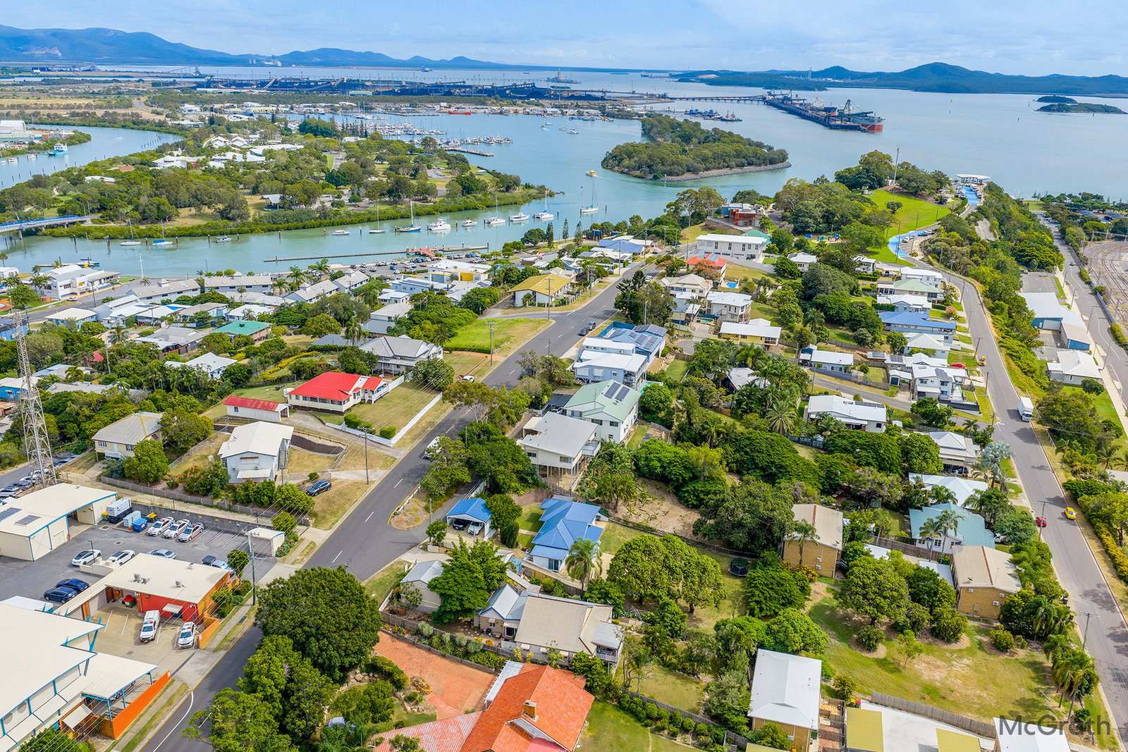 38 Auckland Street, Gladstone Central  QLD  4680