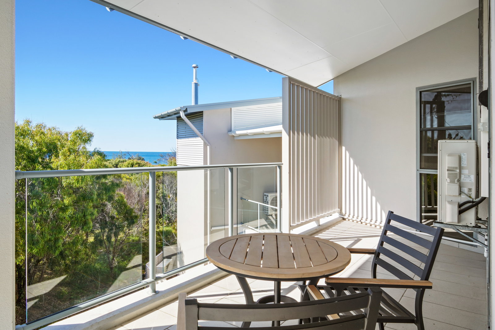 125/9-11 Beaches Village Circuit, Agnes Water  QLD  4677