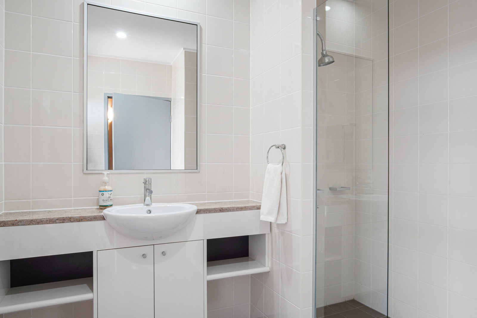 125/9-11 Beaches Village Circuit, Agnes Water  QLD  4677