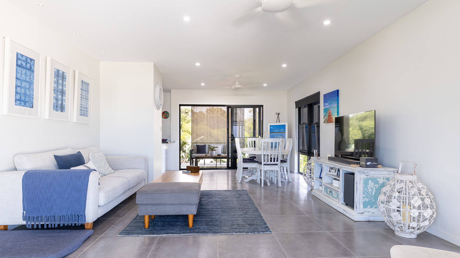 6 Seaview Court, Agnes Water  QLD  4677