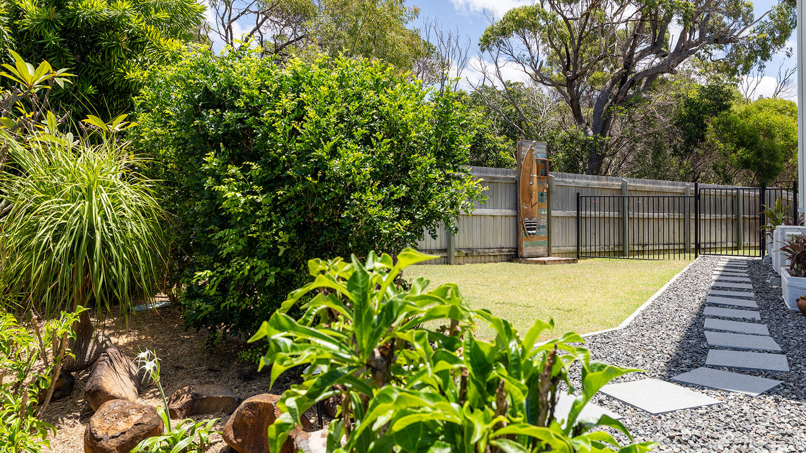 6 Seaview Court, Agnes Water  QLD  4677