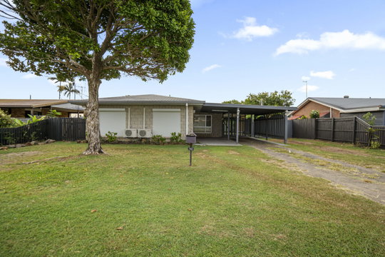 30 Sunset Drive, Thabeban  QLD  4670