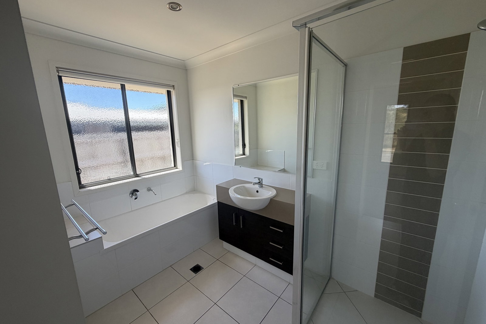 27 Parkway Crescent, Kirkwood  QLD  4680