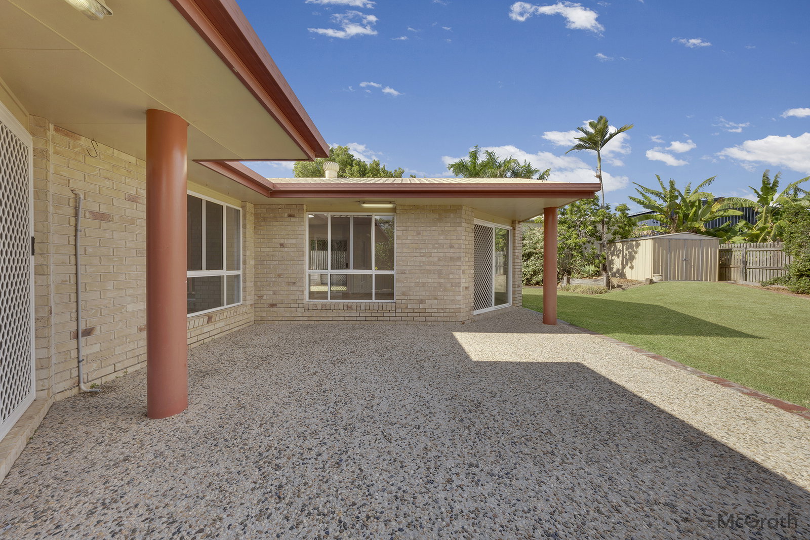 4 Cania Way, Clinton  QLD  4680
