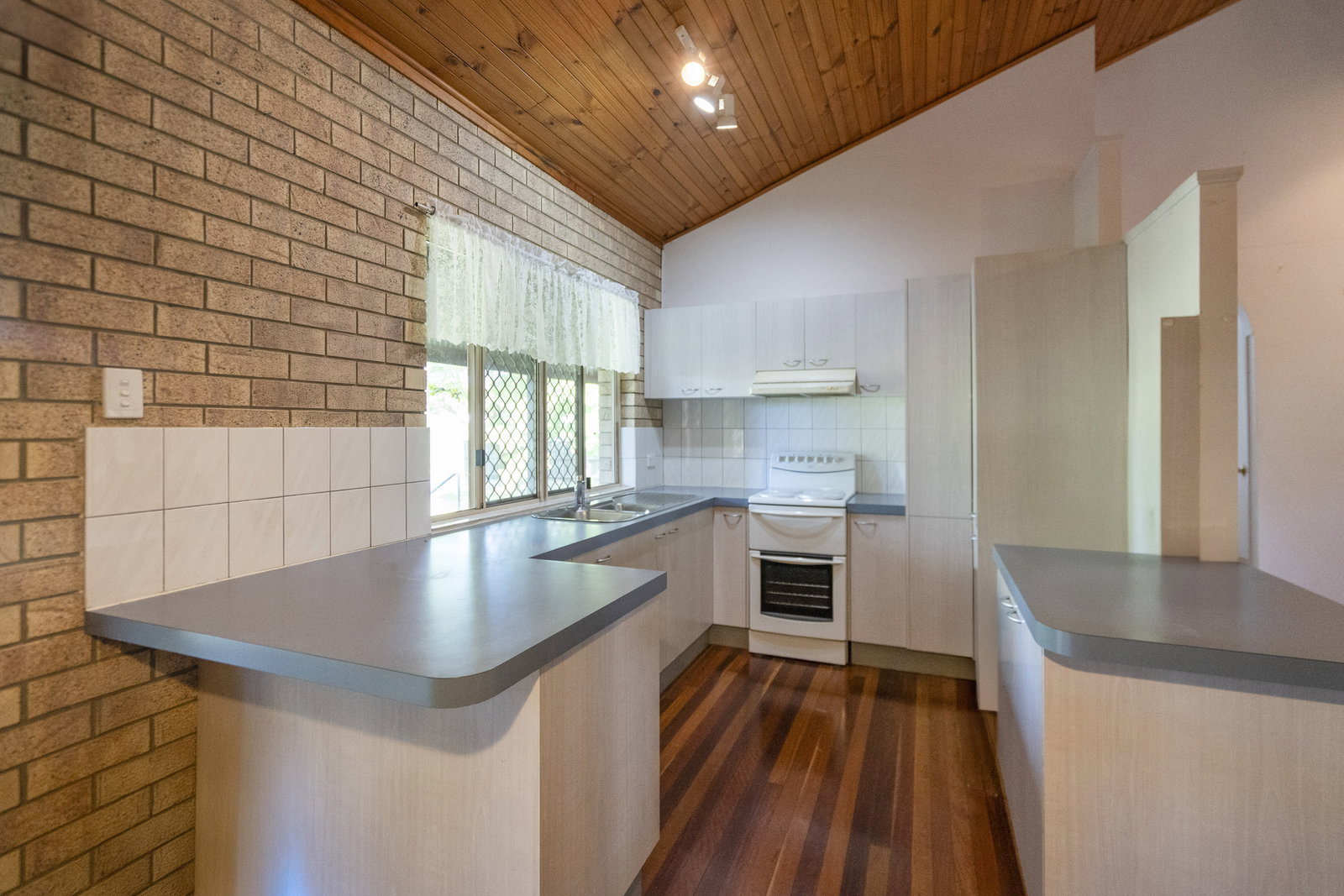 334 Fairymead Road, Gooburrum  QLD  4670
