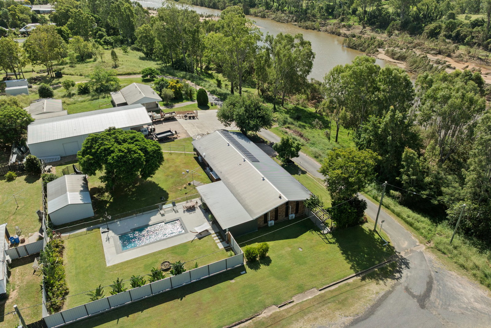 2 Downing Street, Gayndah  QLD  4625