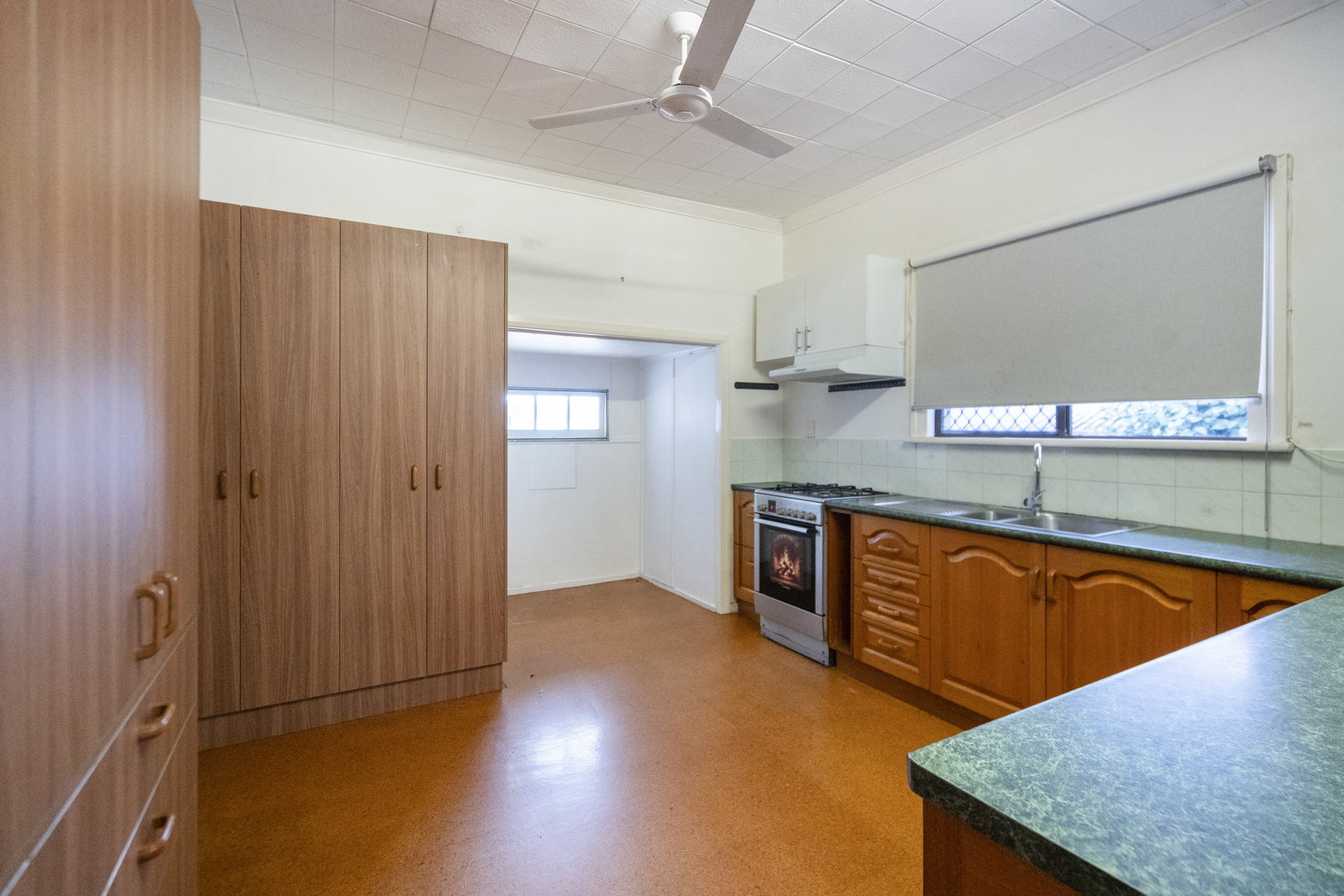1 Alice Street, Walkervale  QLD  4670