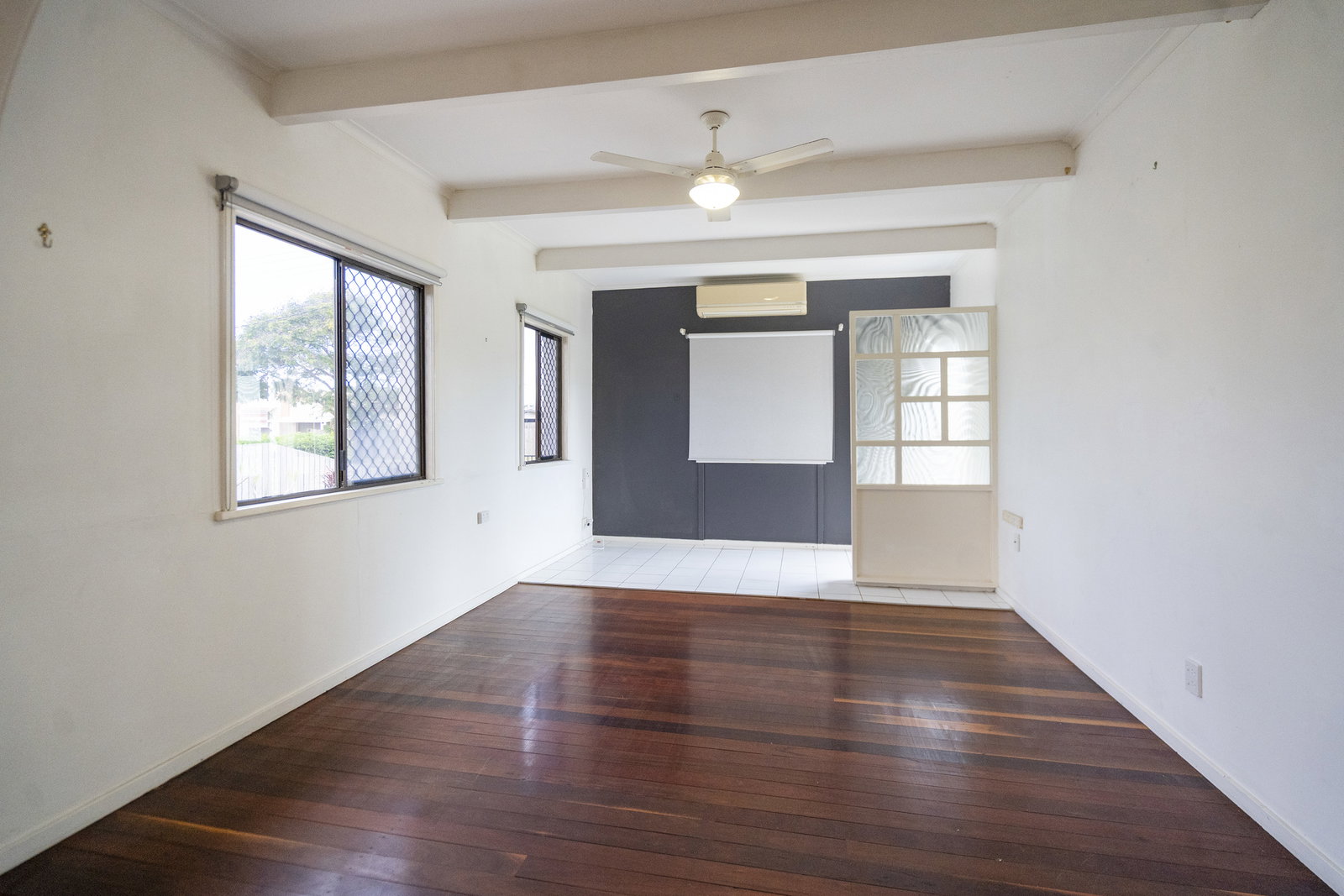 1 Alice Street, Walkervale  QLD  4670