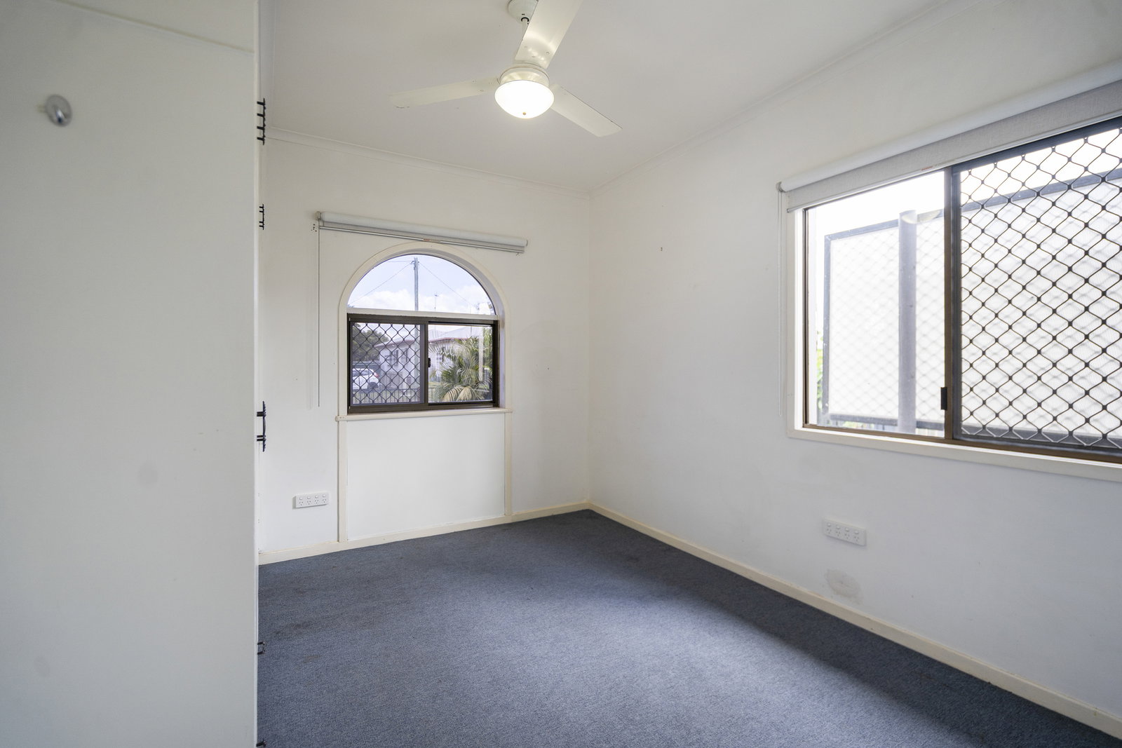 1 Alice Street, Walkervale  QLD  4670