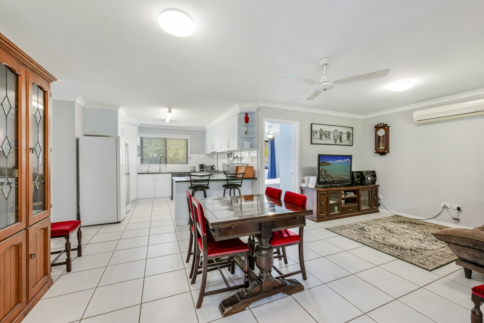 4 Camira Court, South Bingera  QLD  4670
