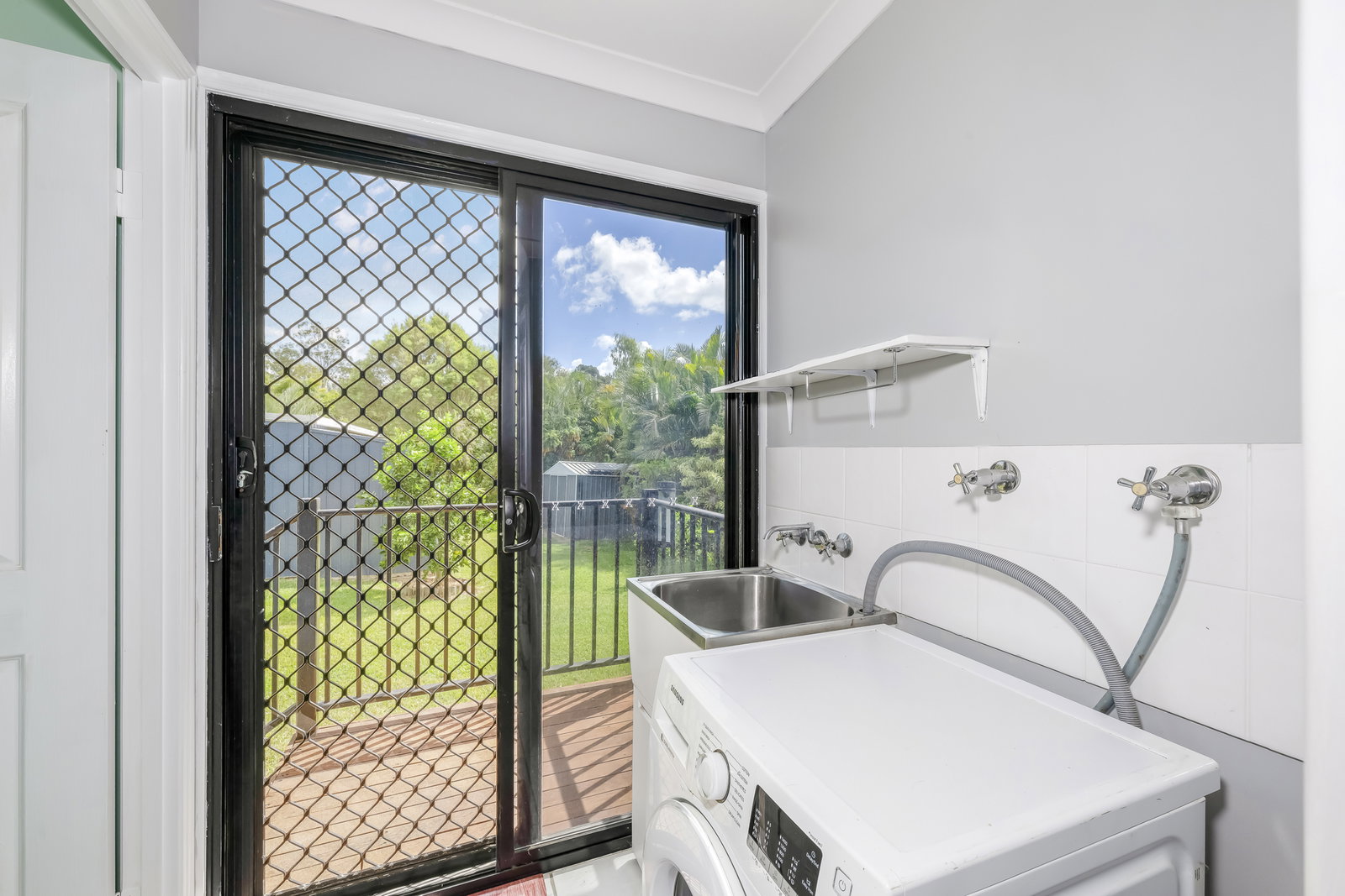 4 Camira Court, South Bingera  QLD  4670