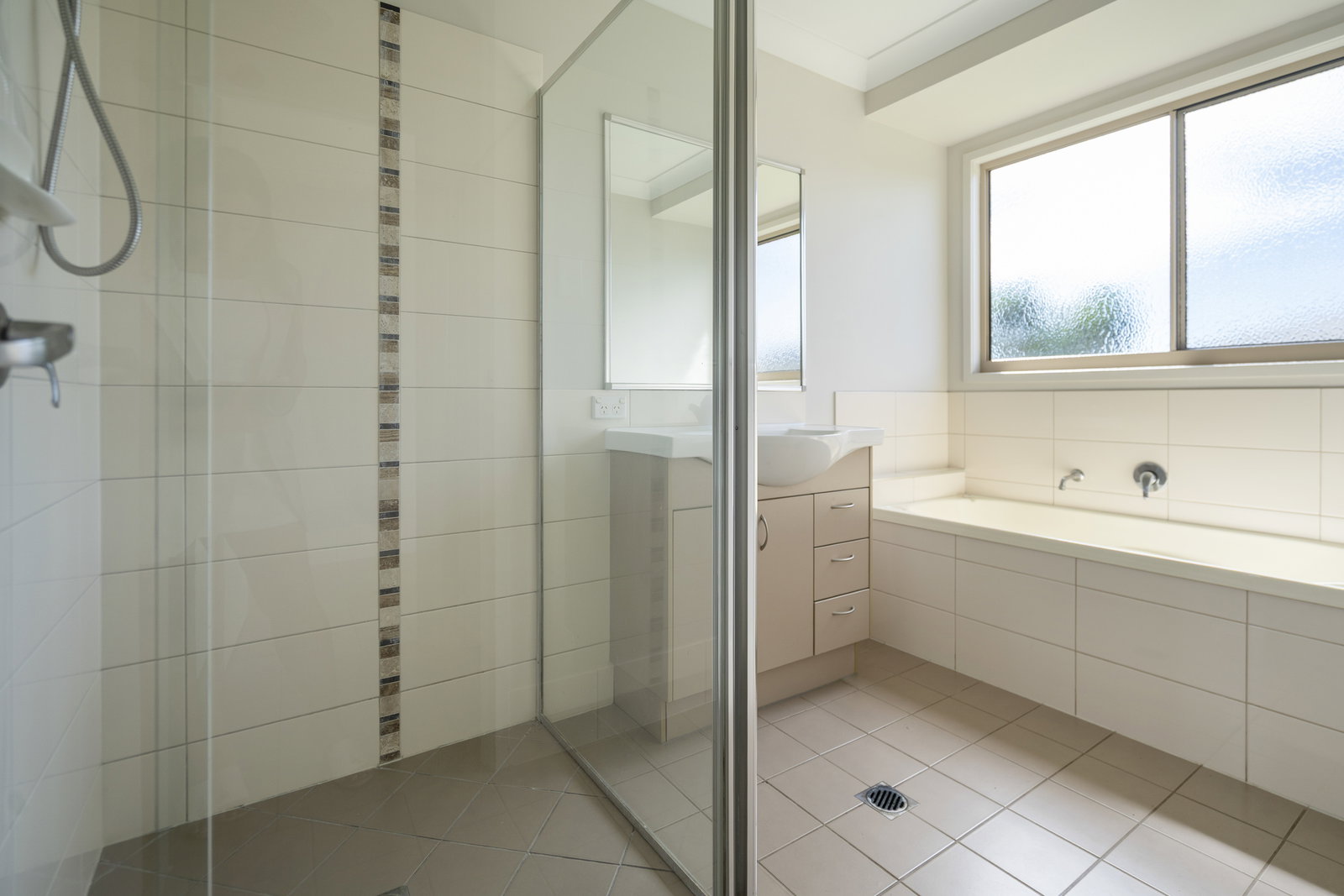 25 Firefly Street, Bargara  QLD  4670