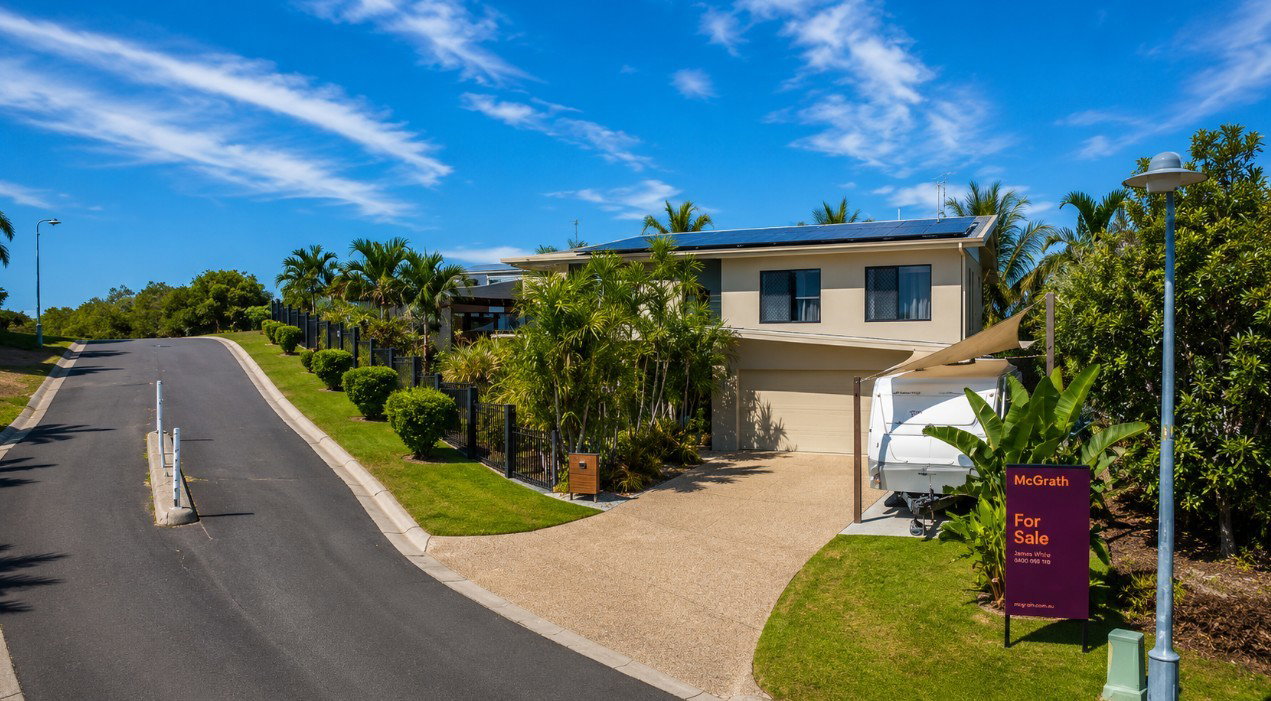10 North Break Drive, Agnes Water  QLD  4677