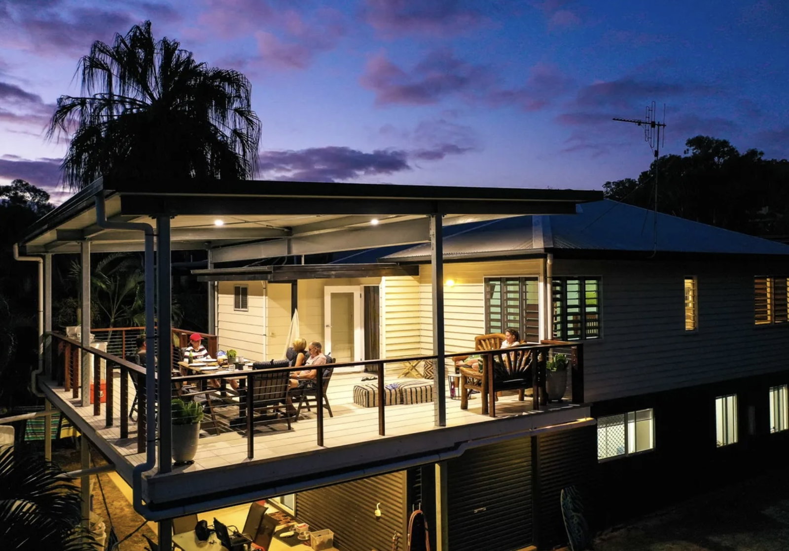 1 Cabbage Palm Drive, Agnes Water  QLD  4677