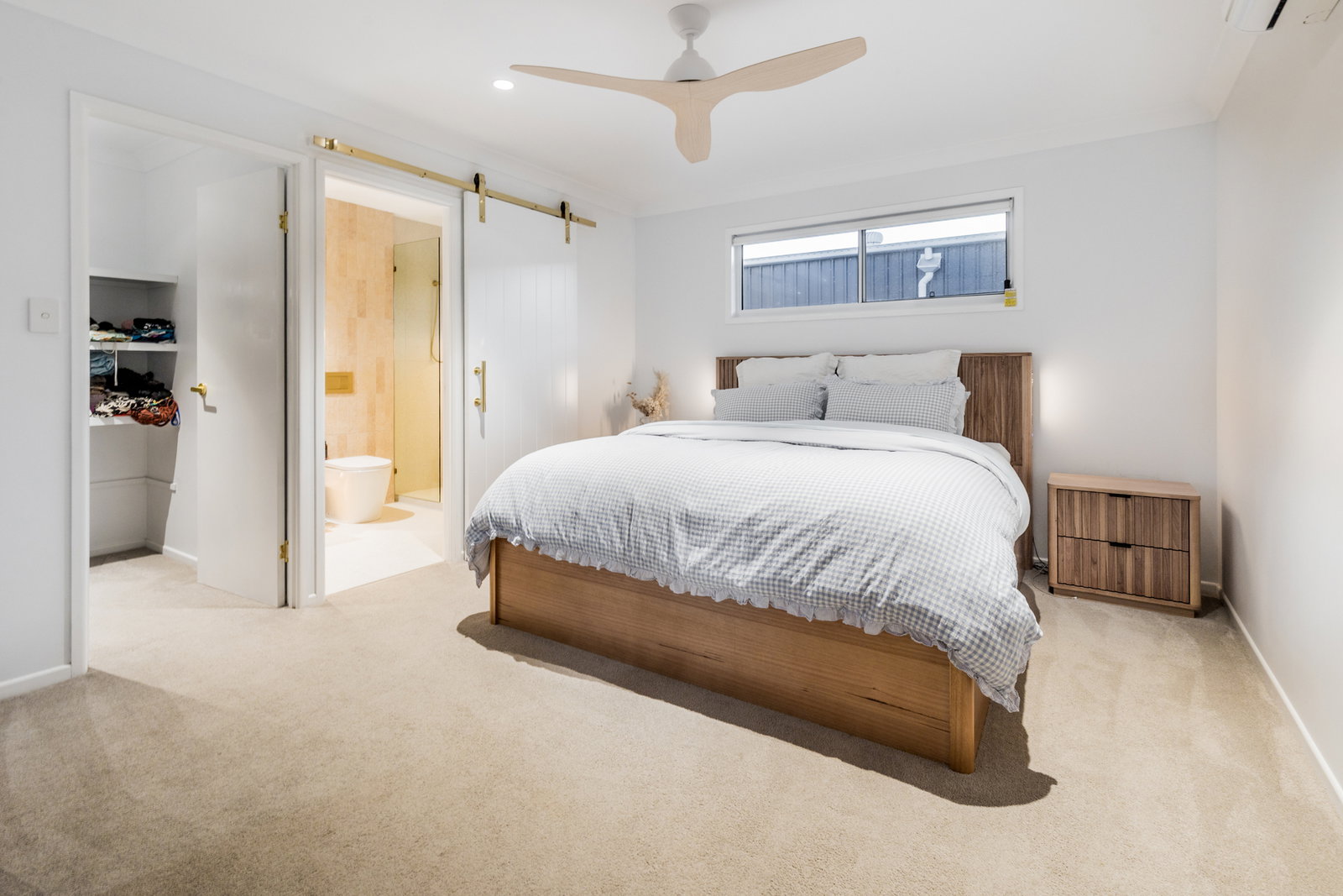 3 Dolphin Court, Agnes Water  QLD  4677