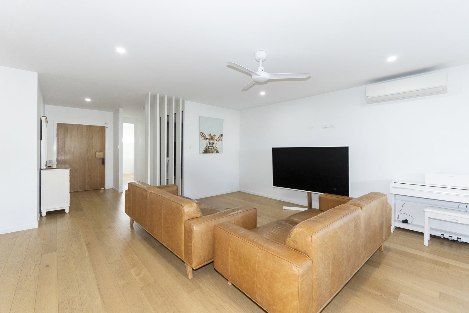 24 Fraser Avenue, Innes Park  QLD  4670