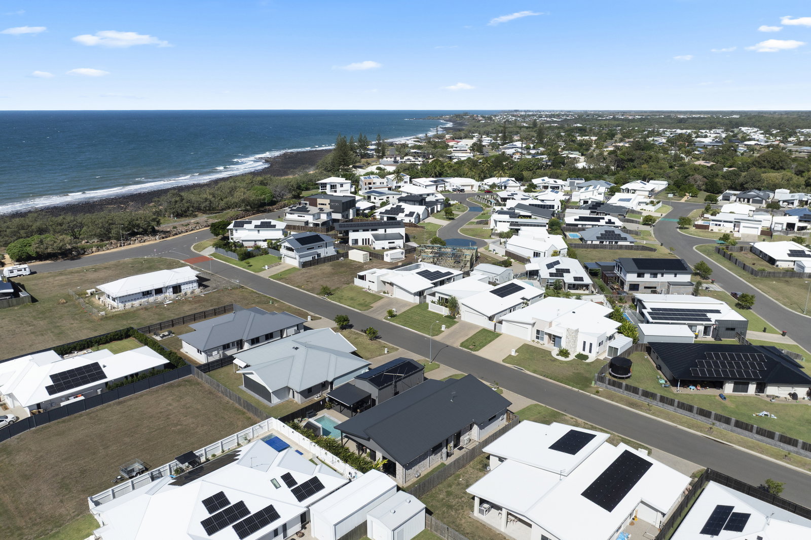 24 Fraser Avenue, Innes Park  QLD  4670