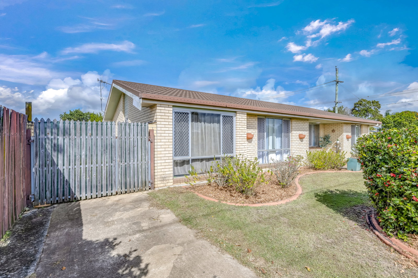 7 Thomas Thomsen Drive, Thabeban  QLD  4670