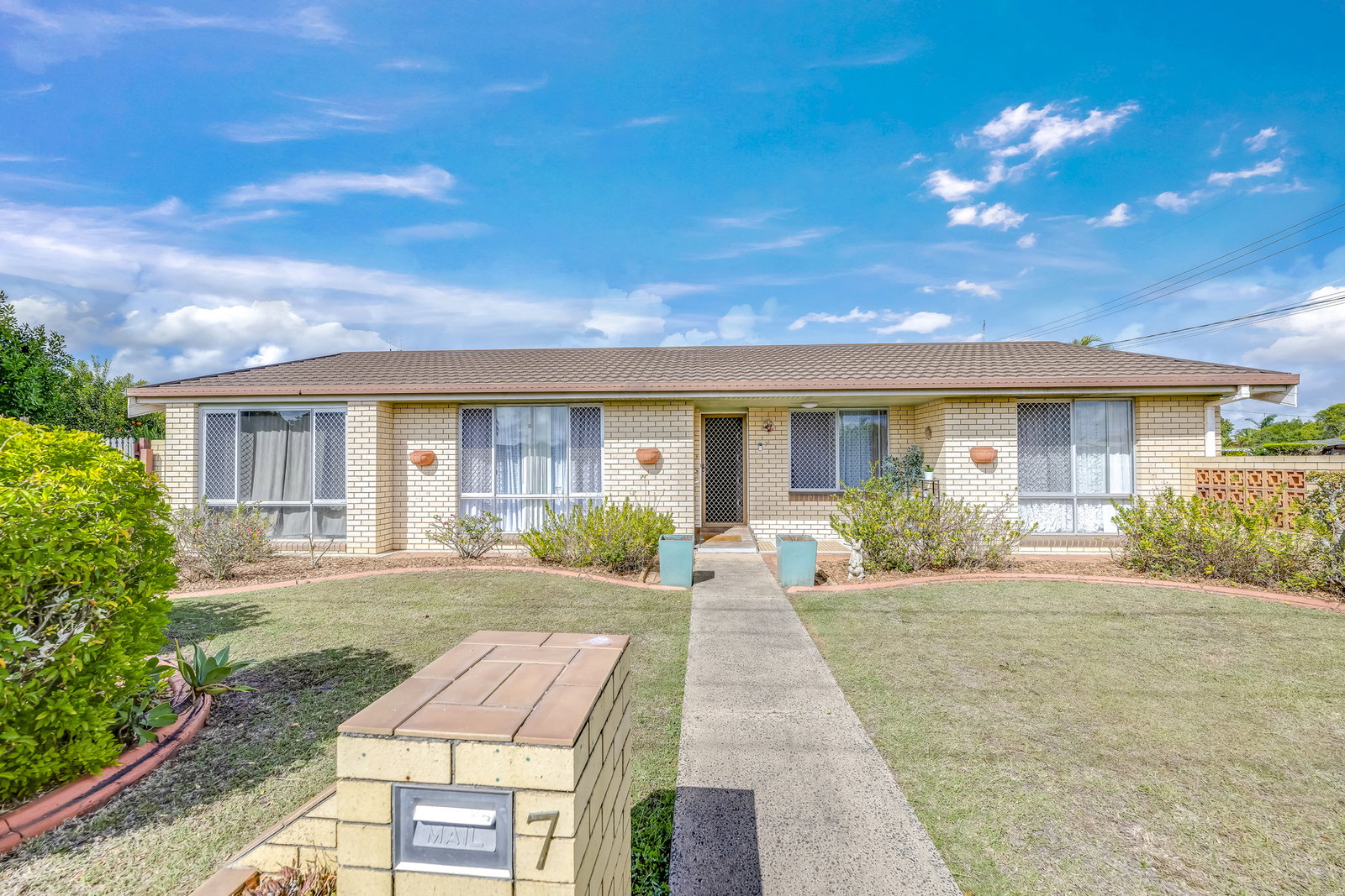 7 Thomas Thomsen Drive, Thabeban  QLD  4670