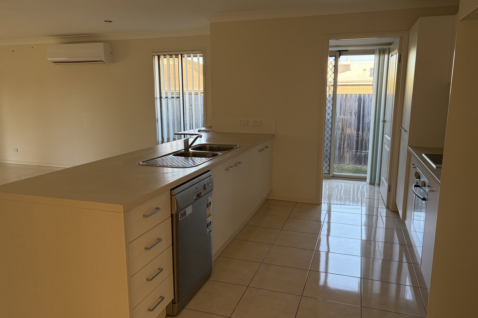 1 Oxford Street, Calliope  QLD  4680