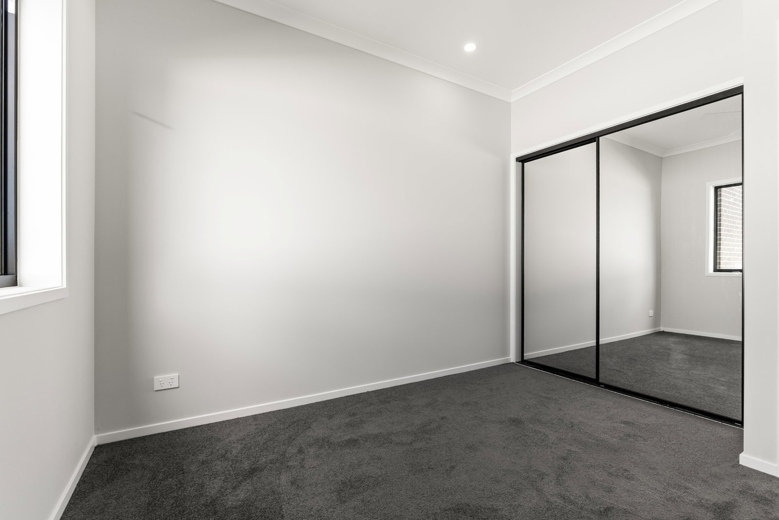 17 Mataranka Circuit, Nikenbah  QLD  4655