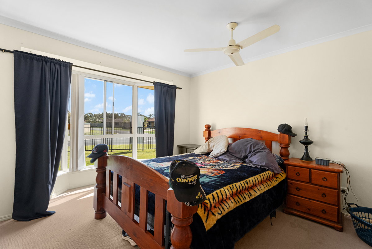 3 Bronton Way, Point Vernon  QLD  4655