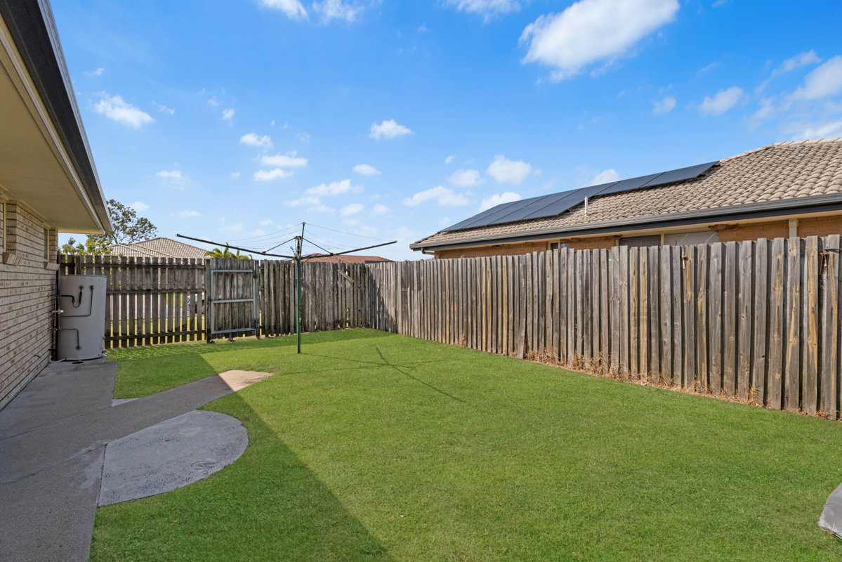 3 Bronton Way, Point Vernon  QLD  4655