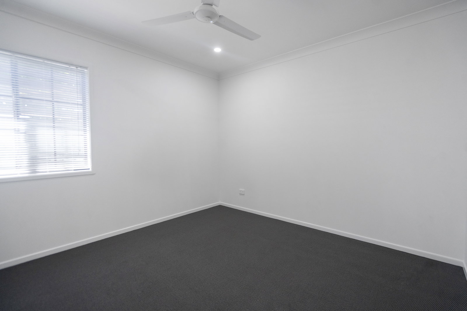 1/16 Hargreaves Street, Bundaberg South  QLD  4670