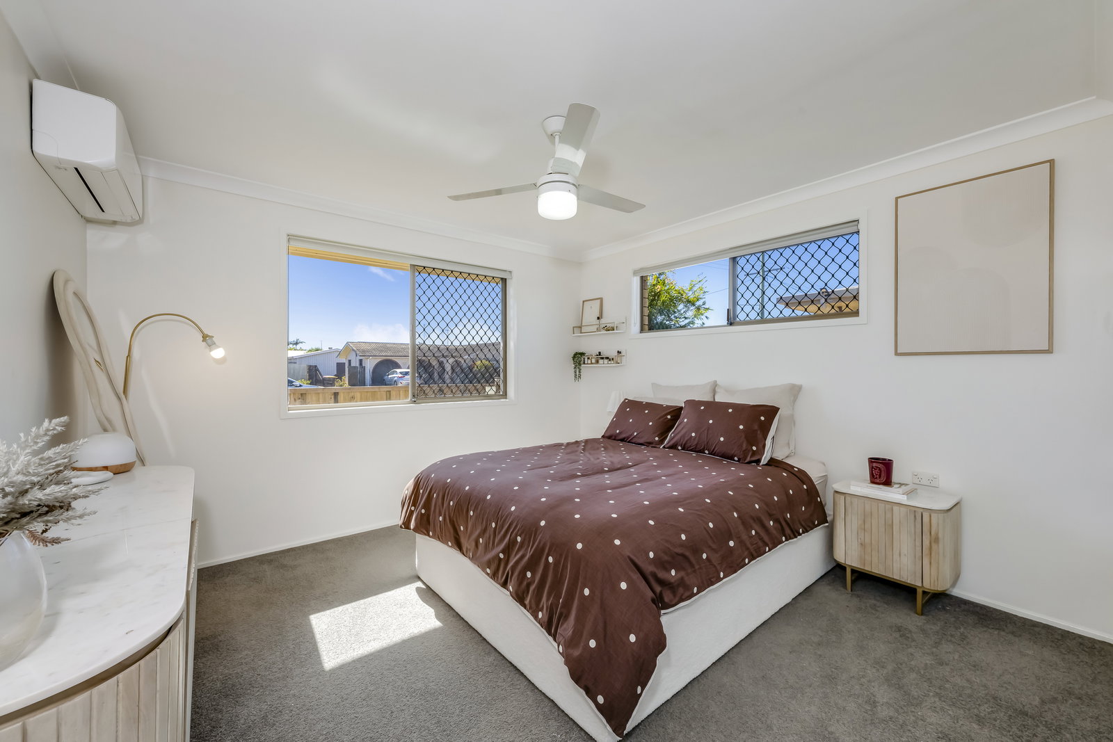 6 McLachlan Drive, Avenell Heights  QLD  4670