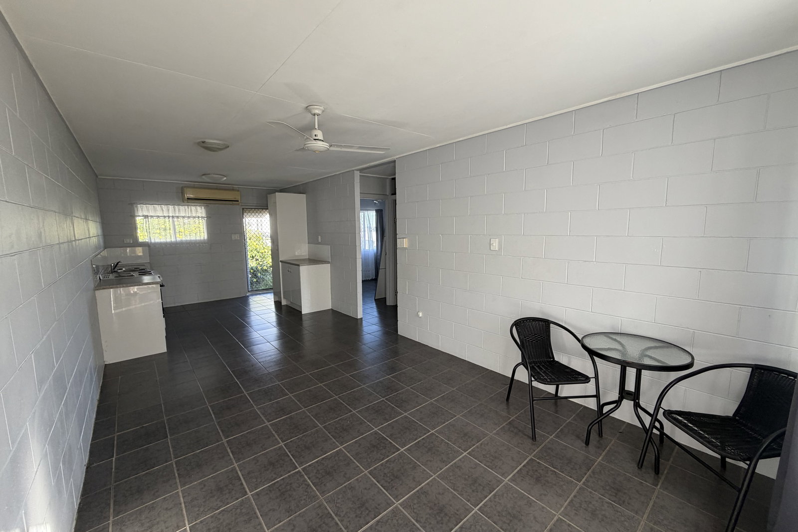 2/1 Norris Street, West Gladstone  QLD  4680