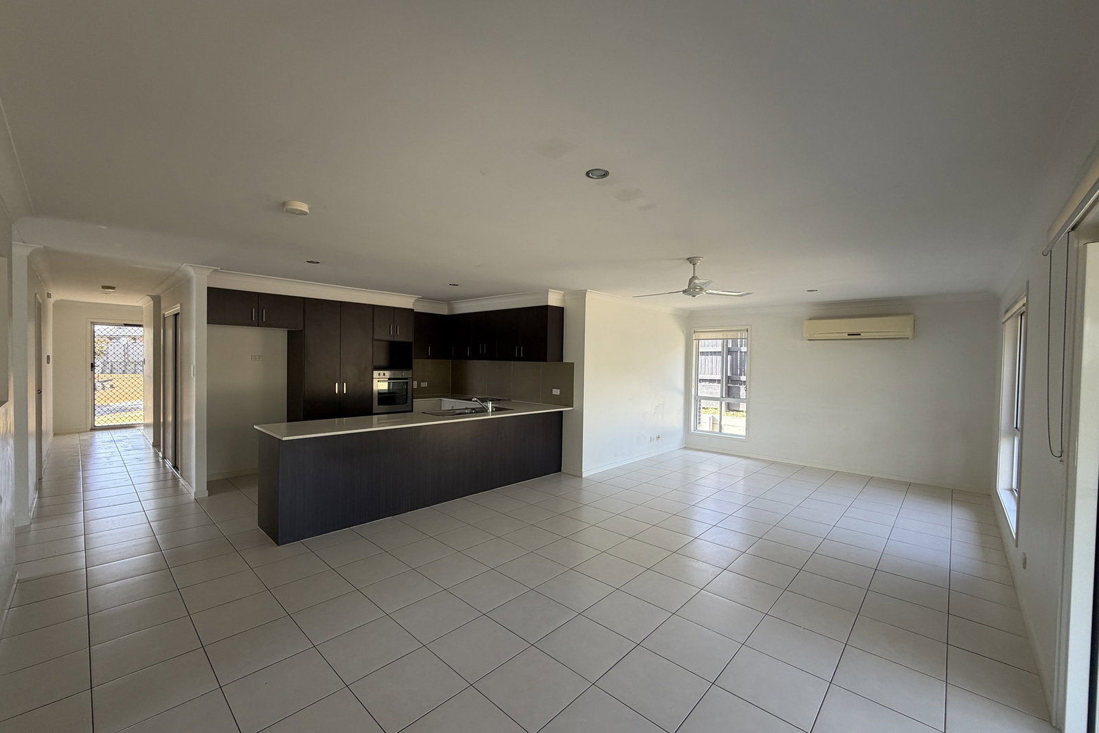 50 Broadwater Place, New Auckland  QLD  4680