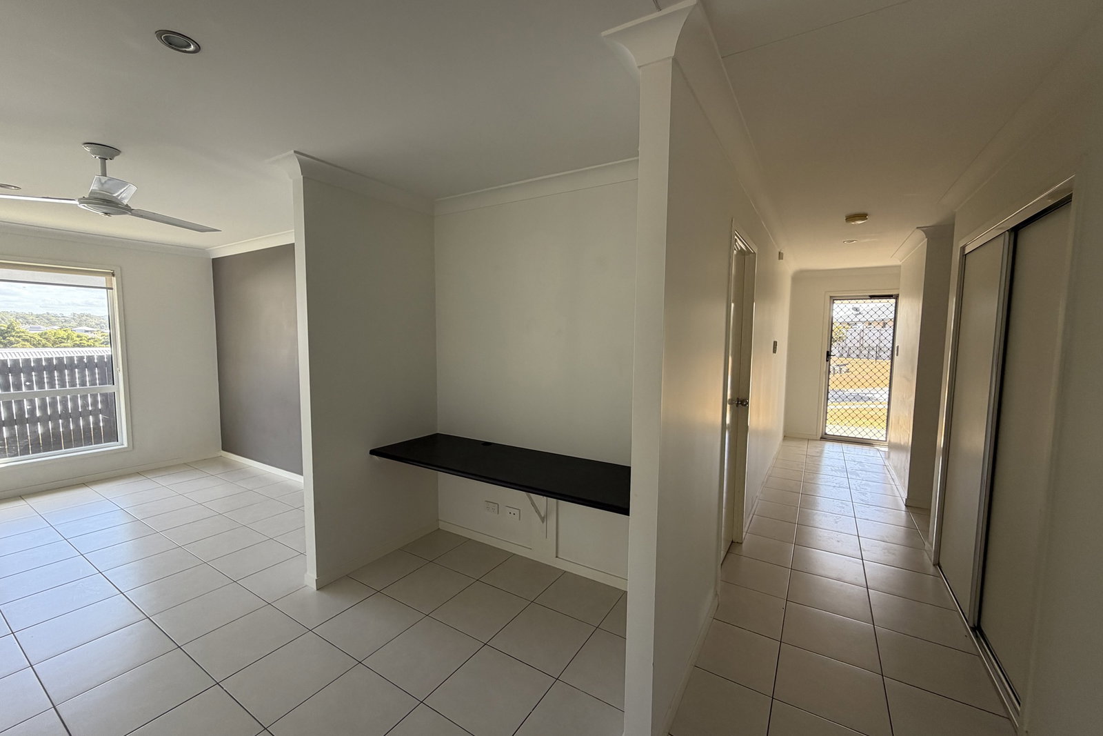 50 Broadwater Place, New Auckland  QLD  4680