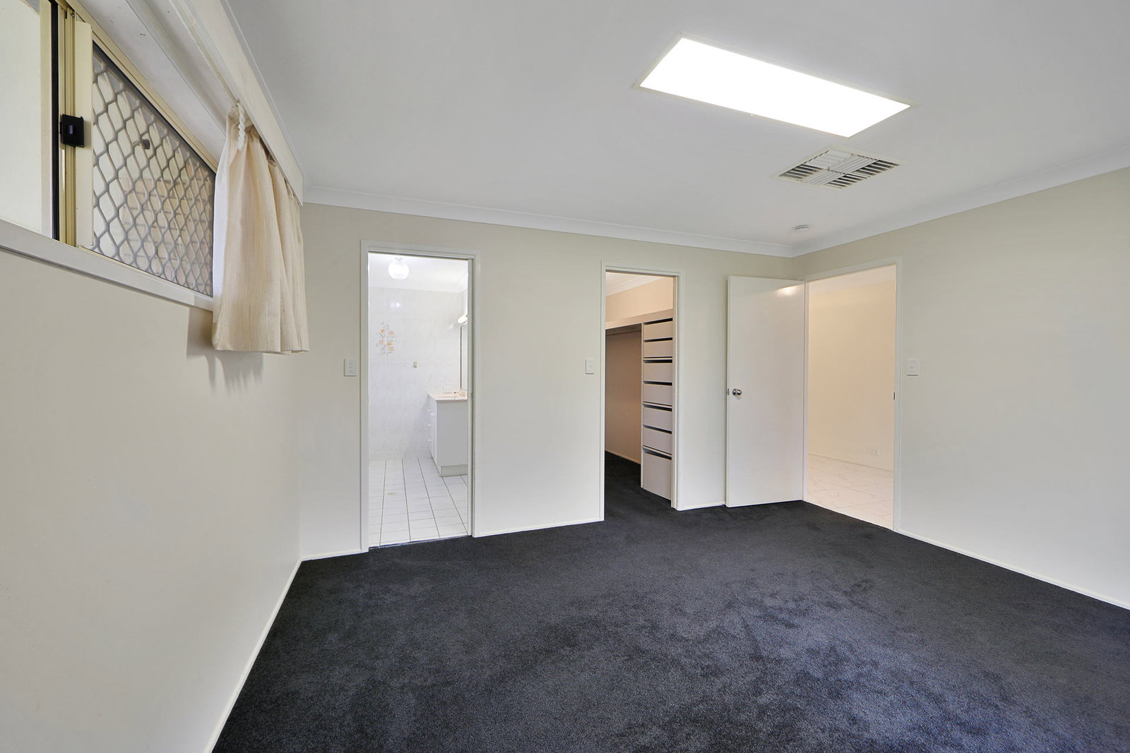 7 Gozo Court, Elliott Heads  QLD  4670
