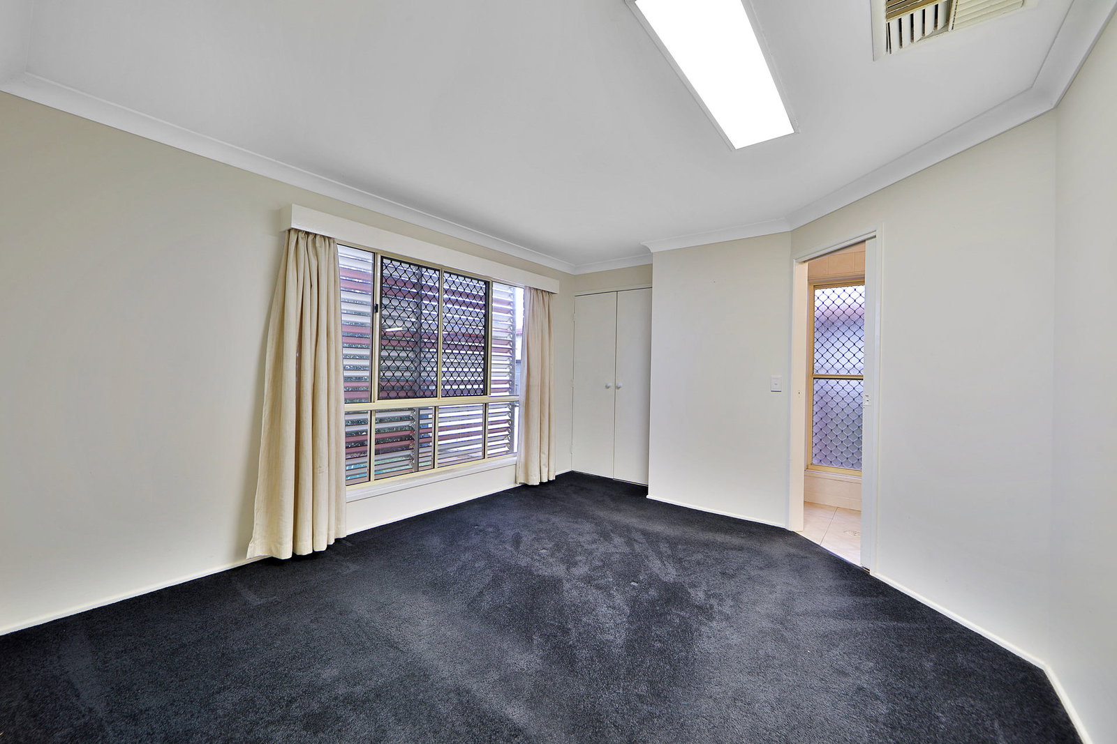 7 Gozo Court, Elliott Heads  QLD  4670