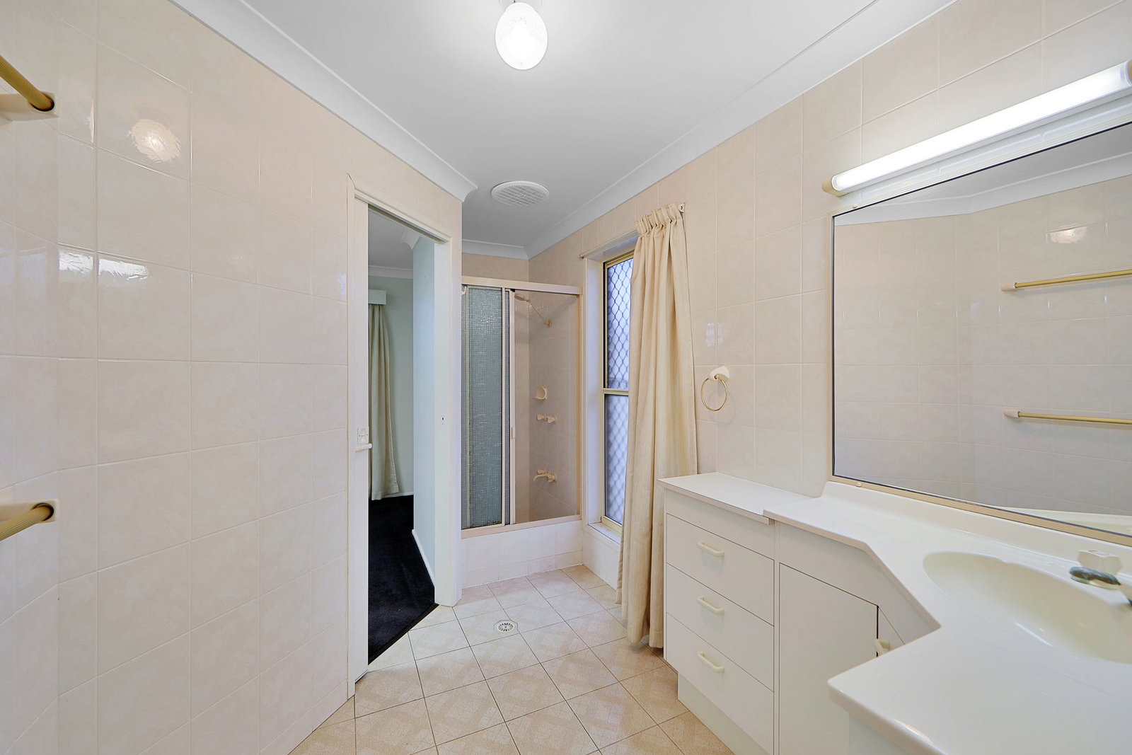 7 Gozo Court, Elliott Heads  QLD  4670