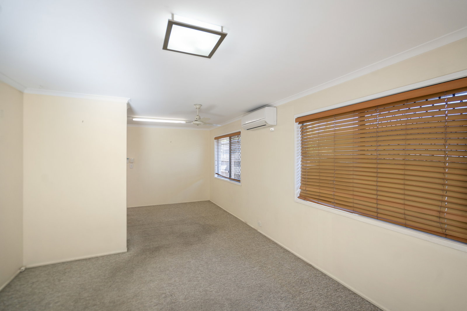 17 Grimwood Street, Bundaberg West  QLD  4670