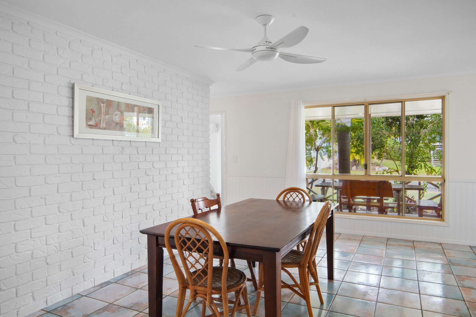 3 Jeffery Court, Agnes Water  QLD  4677