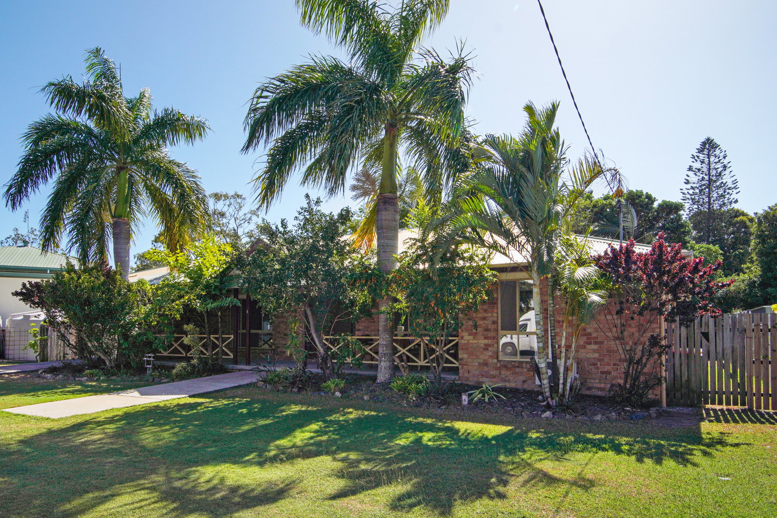 3 Jeffery Court, Agnes Water  QLD  4677