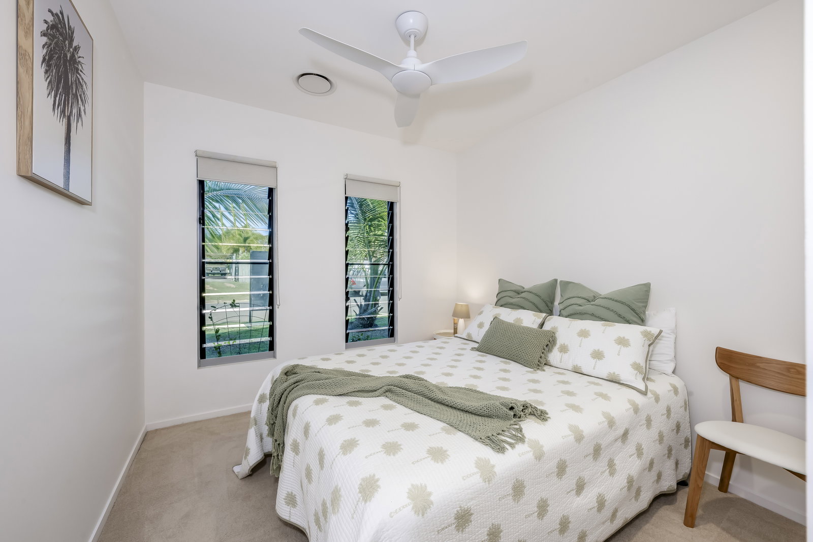 18 Palm Court, Moore Park Beach  QLD  4670