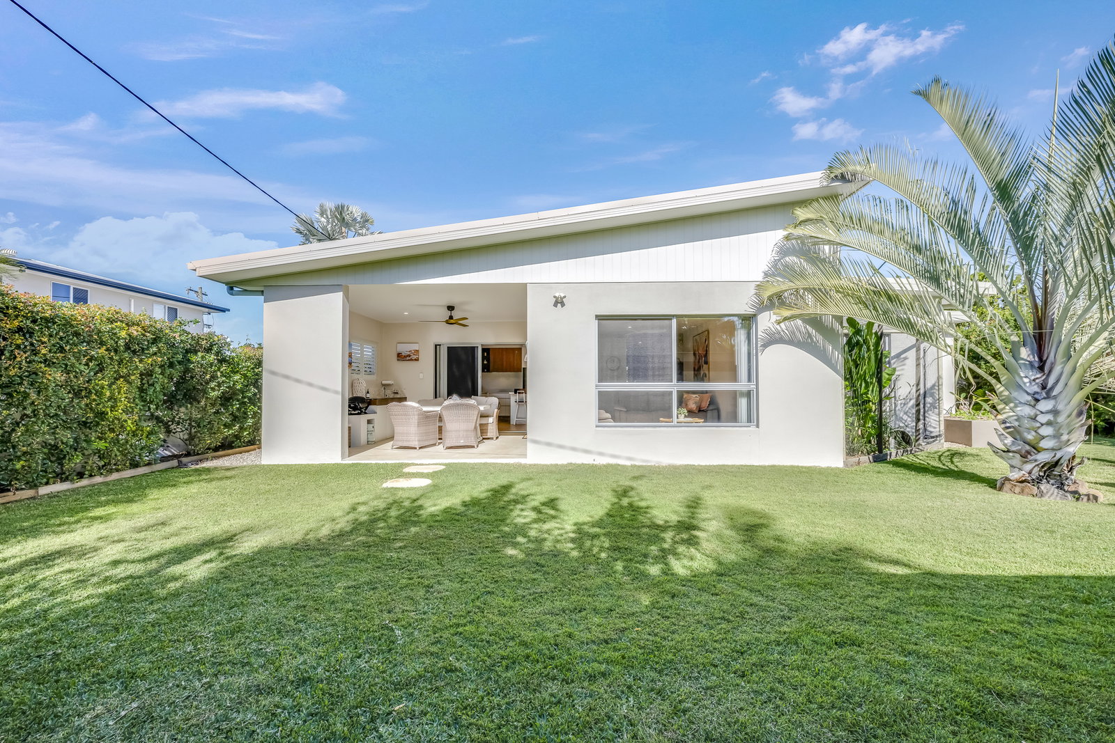 18 Palm Court, Moore Park Beach  QLD  4670