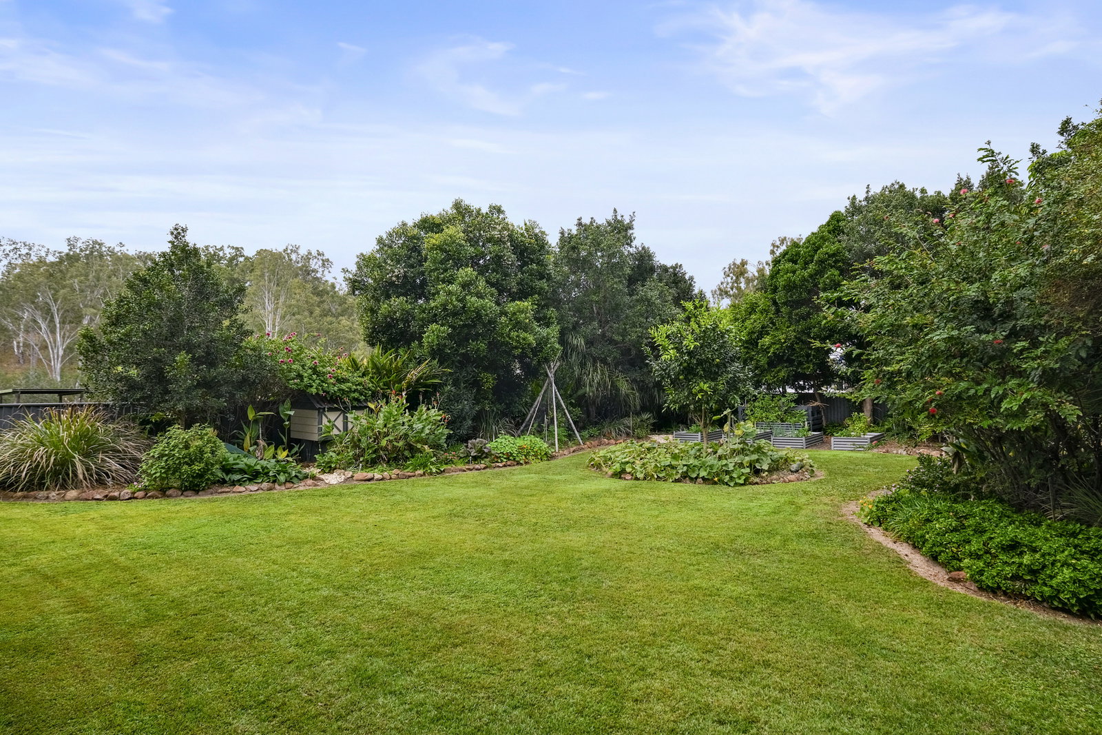 2 Russell Street, Mount Perry  QLD  4671