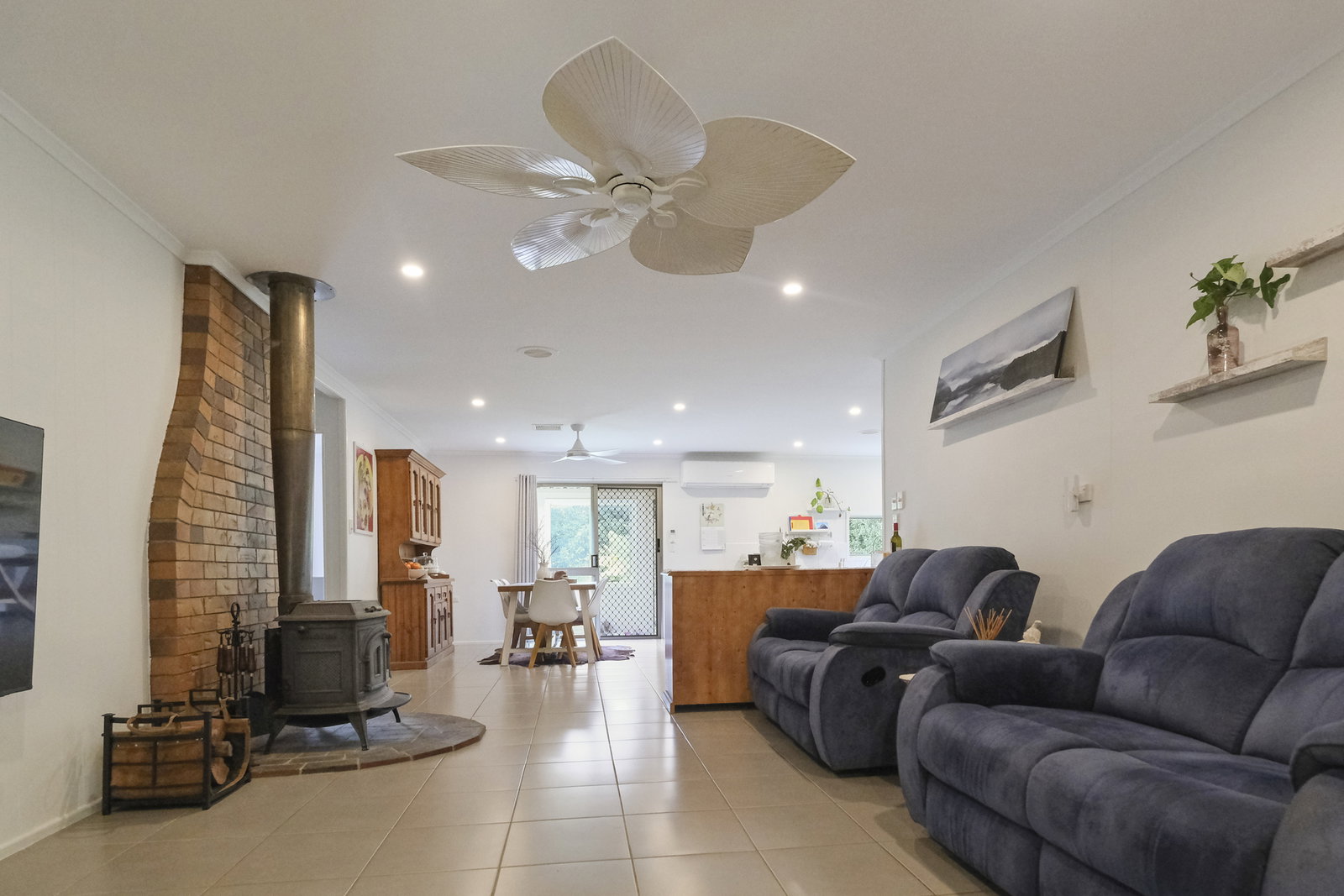 2 Russell Street, Mount Perry  QLD  4671