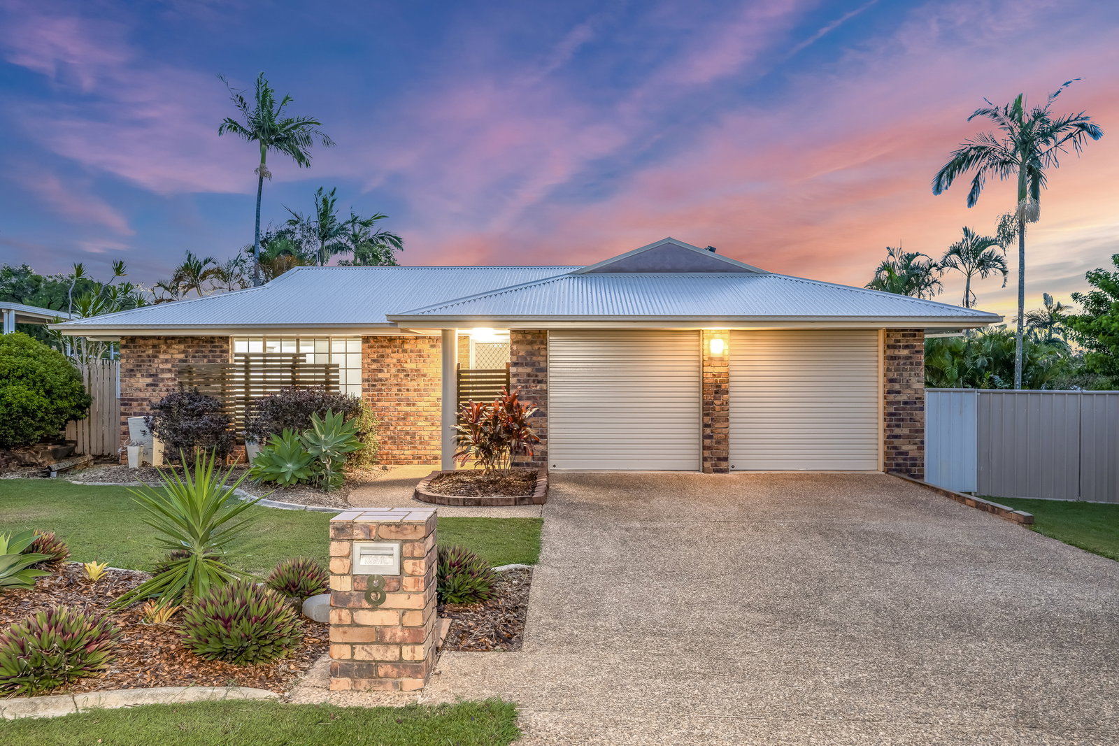 8 Carmen Court, Avoca  QLD  4670