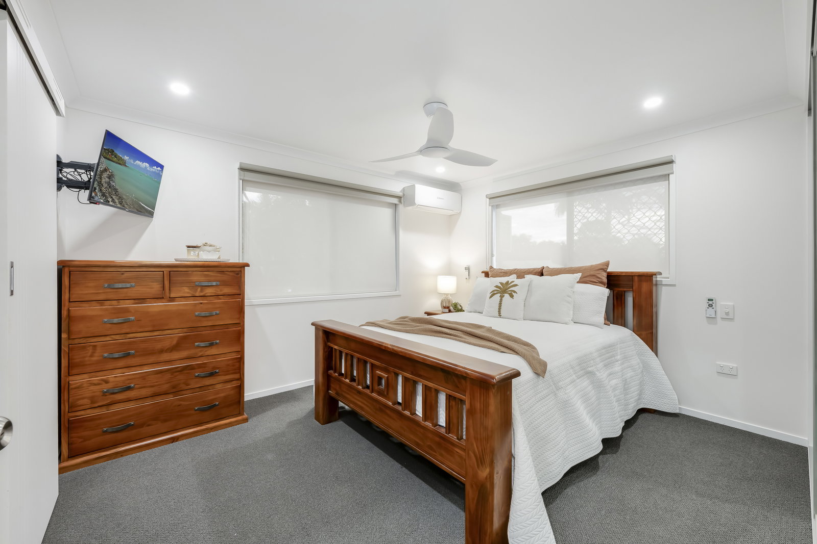 8 Carmen Court, Avoca  QLD  4670