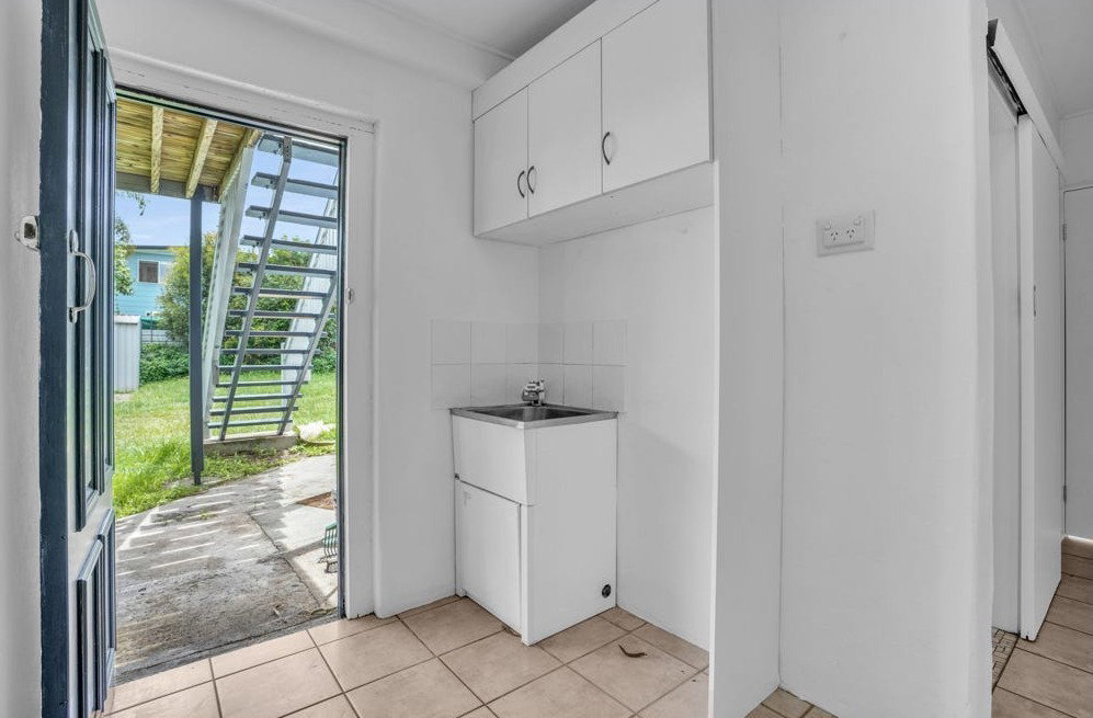 2/20 Mellefont Street, West Gladstone  QLD  4680