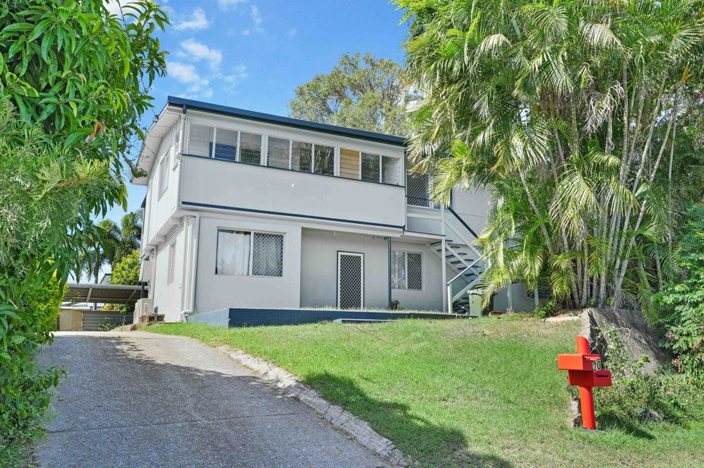 2/20 Mellefont Street, West Gladstone  QLD  4680