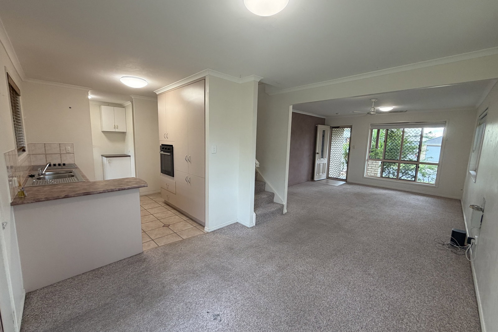 5 Barrine Close, Clinton  QLD  4680
