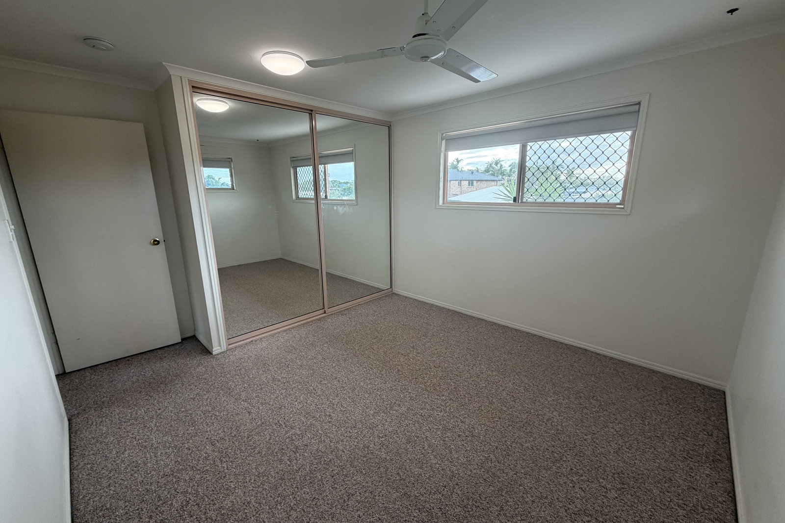 5 Barrine Close, Clinton  QLD  4680