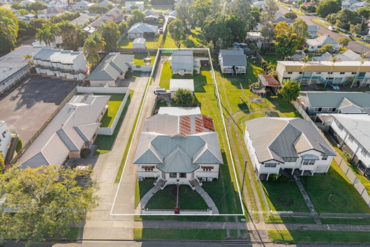 196 John Street, Maryborough  QLD  4650